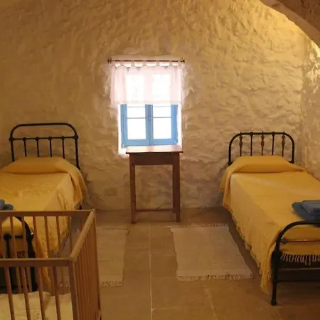 Ta'giannmarie Farmhouse.traditional With Large Private Pool. * Ghajn Melel