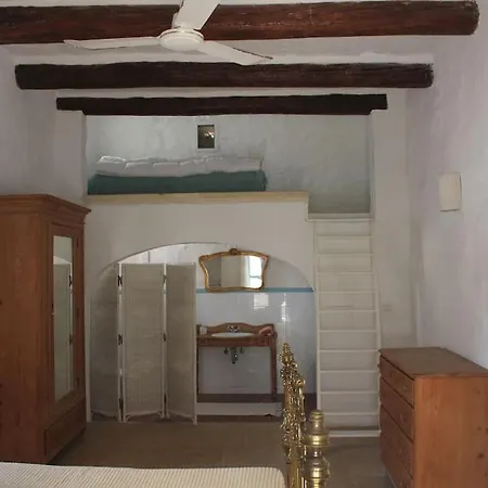 Ta'giannmarie Farmhouse.traditional With Large Private Pool. Villa