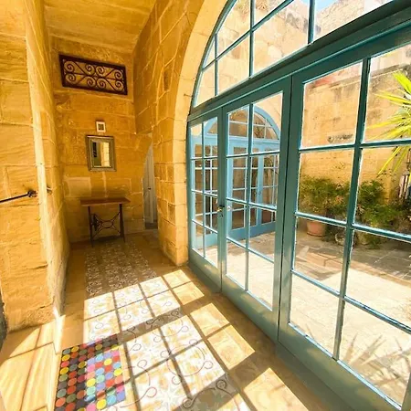 Villa Ta'giannmarie Farmhouse.traditional With Large Private Pool. *