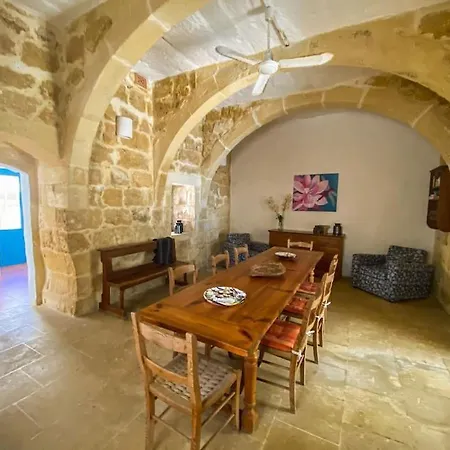 Villa Ta'giannmarie Farmhouse.traditional With Large Private Pool. *