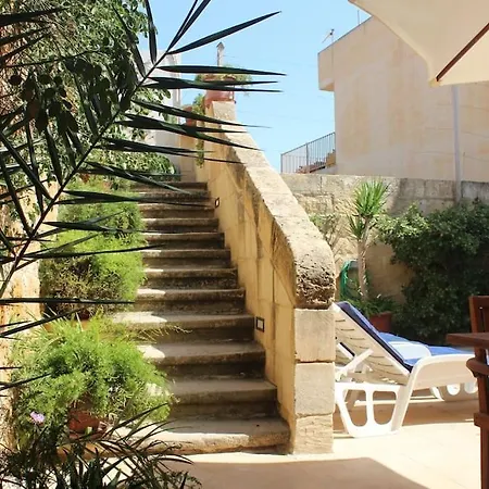 Ta'giannmarie Farmhouse.traditional With Large Private Pool. Villa *