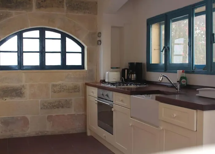 Ta'giannmarie Farmhouse.traditional With Large Private Pool. Villa Ghajn Melel