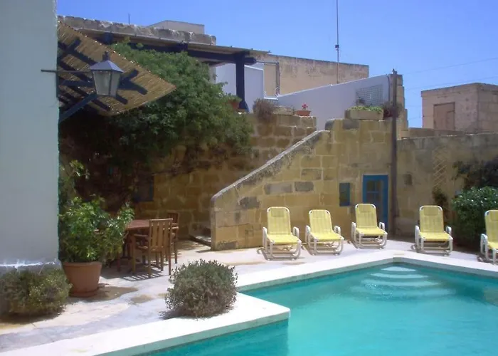 Villa Ta'giannmarie Farmhouse.traditional With Large Private Pool.