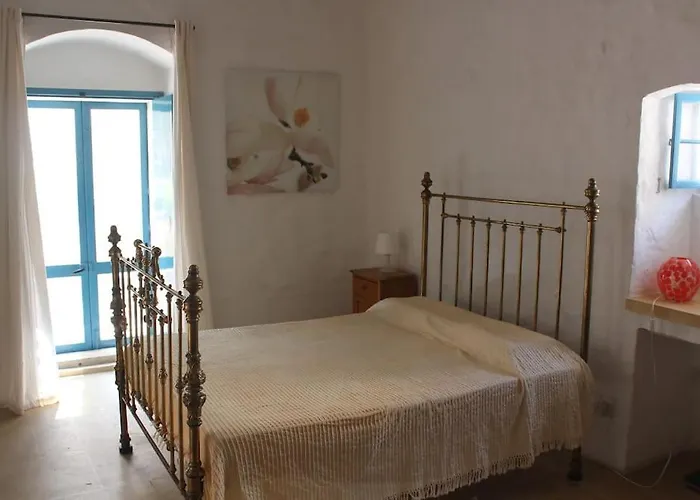 Ta'giannmarie Farmhouse.traditional With Large Private Pool.