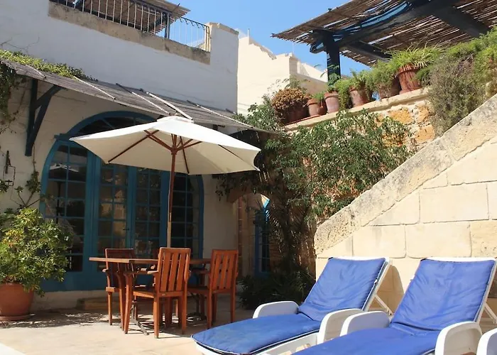 Ta'giannmarie Farmhouse.traditional With Large Private Pool. Villa *